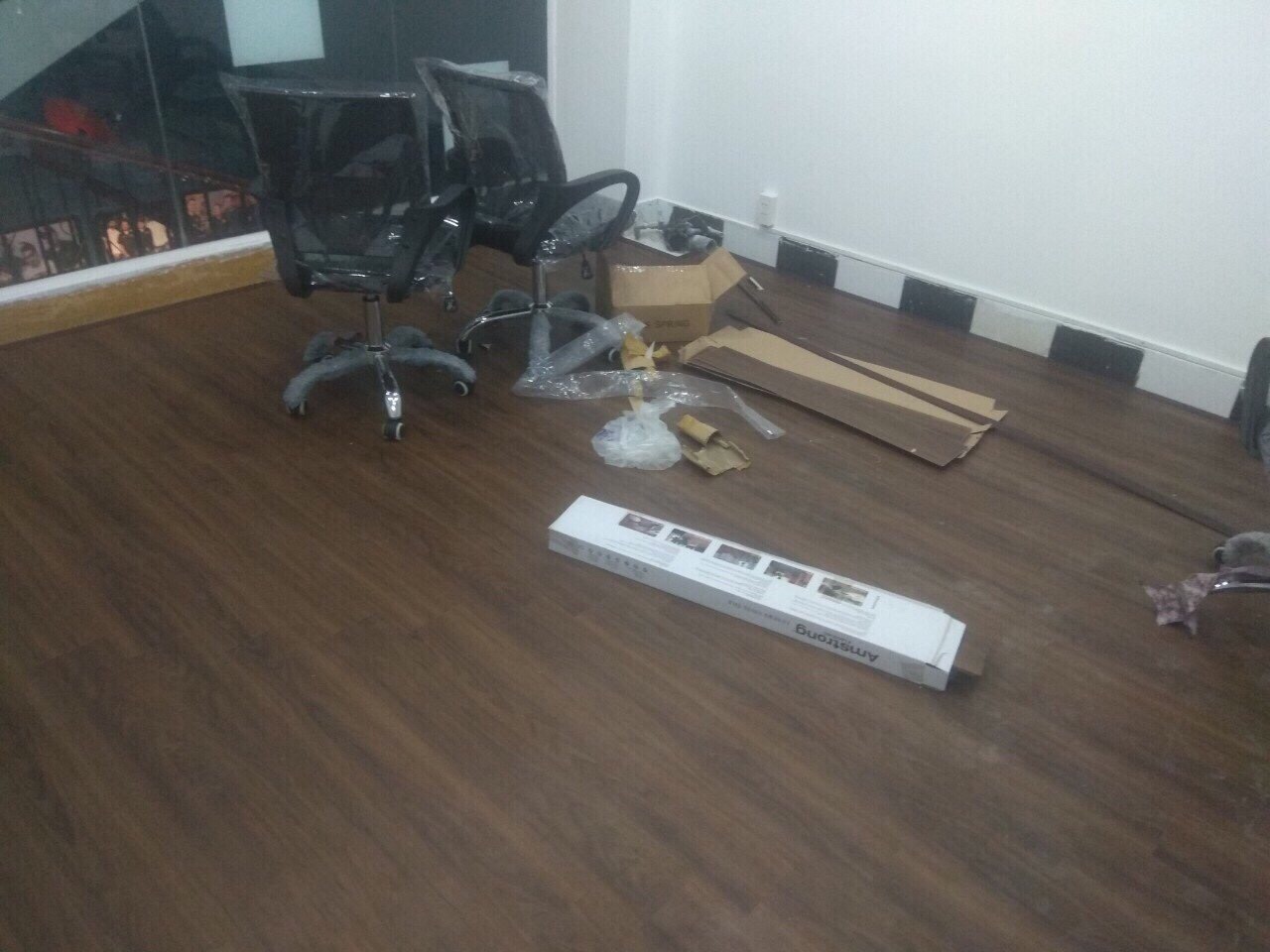 sàn nhựa lat cho văn phòng